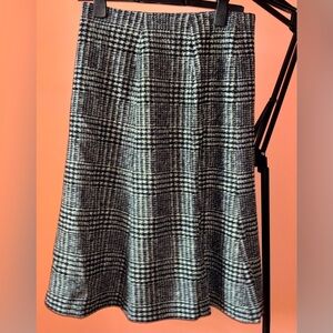 UNIQLO Midi A-Line Skirt